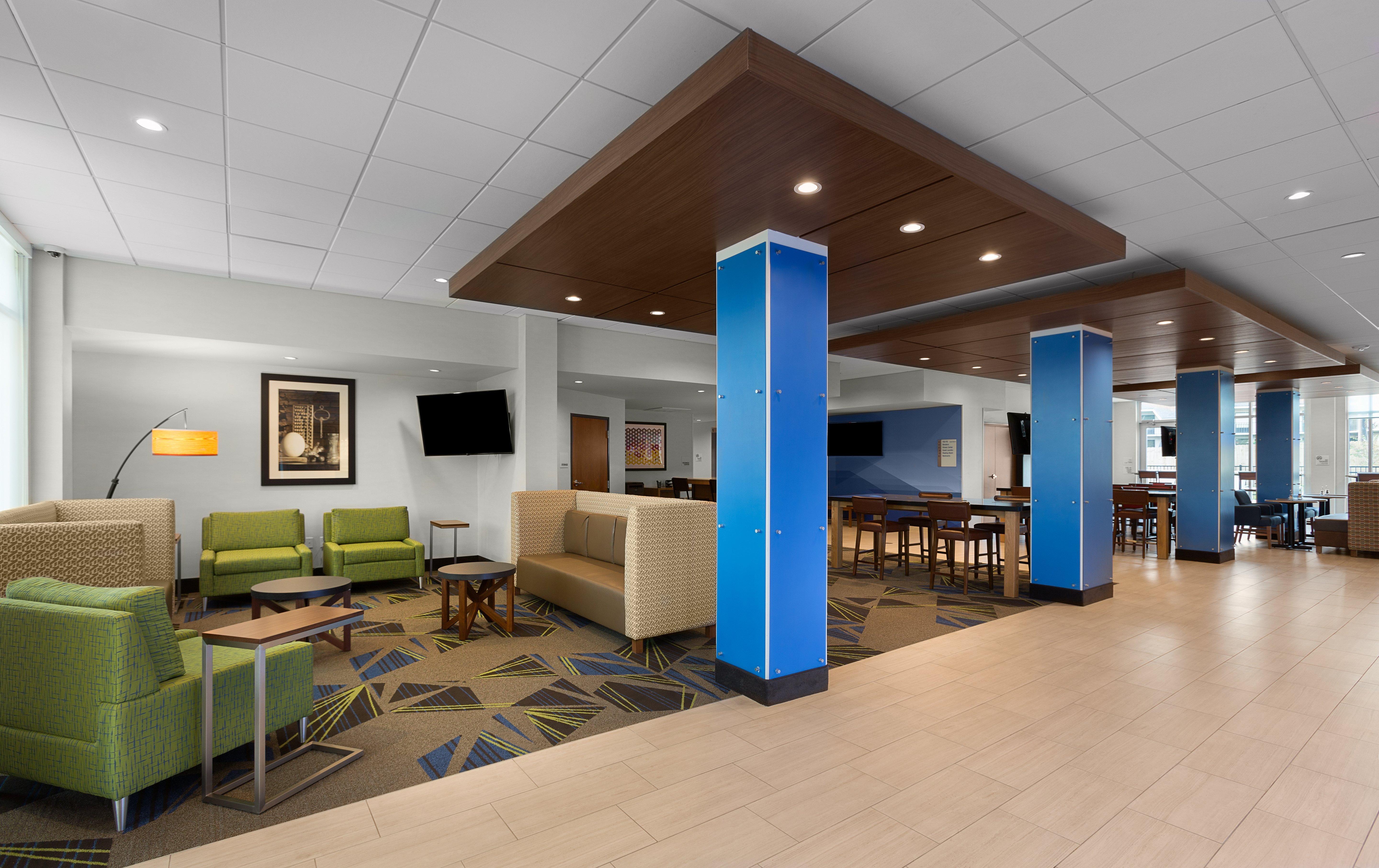 Holiday Inn Express - Lake Park, An Ihg Hotel Exterior photo